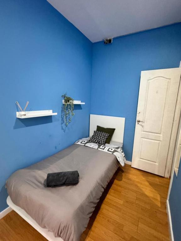 Rooms In Spacious Apartment In City Center Barcelona Kültér fotó